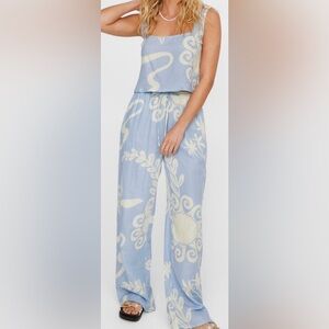 Nastygal print vest set